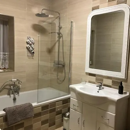 Laithreach Briuin W23e0h9 Nocleg ze śniadaniem