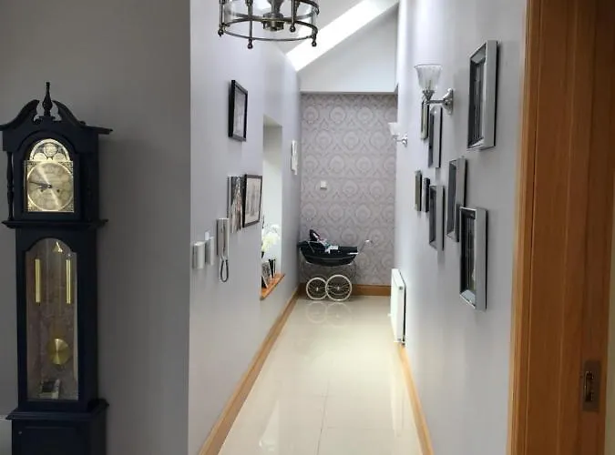 Laithreach Briuin W23e0h9 *